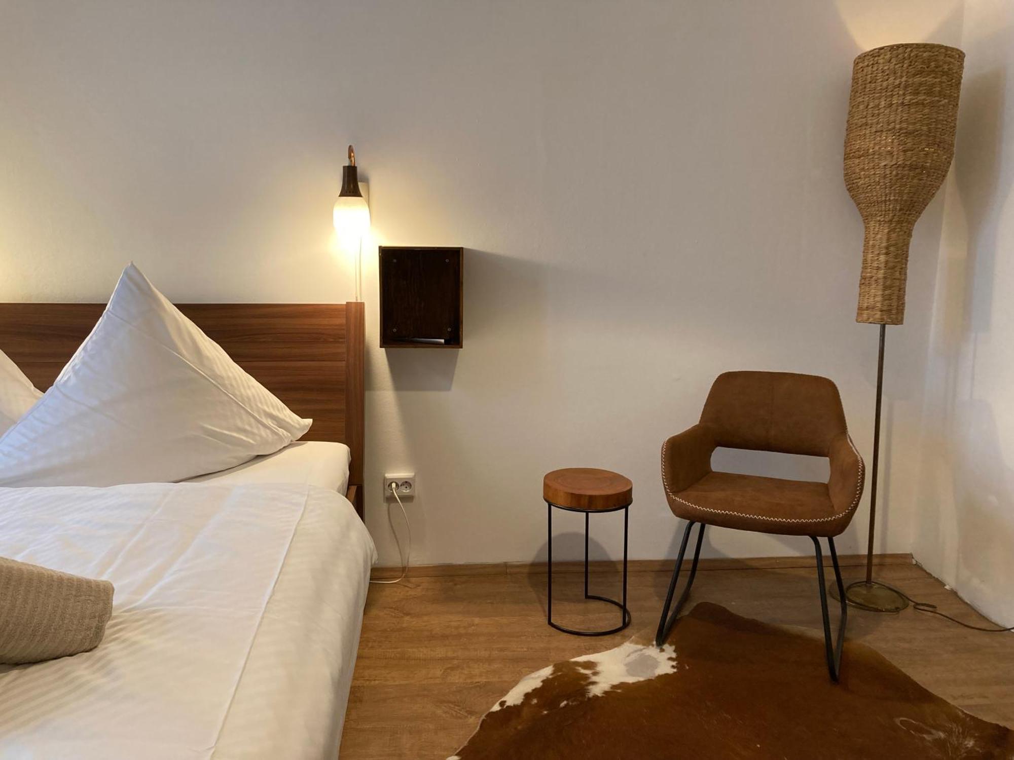 Minimal Hostel